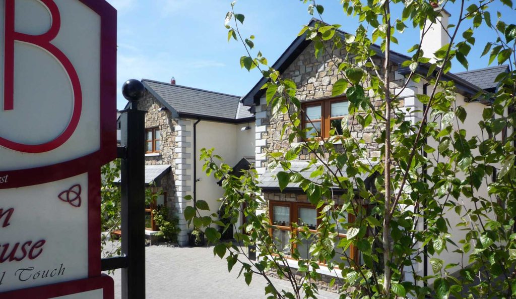 Outstanding hospitality along with quality comfort and convenience are the hallmarks of this four-star Fáilte Ireland approved property, situated on Carlow’s Green Lane, a leafy mature area, just a seven minute-walk from Carlow Town centre.