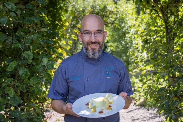 Caolán Prendergast - Woodford Dolmen Hotel